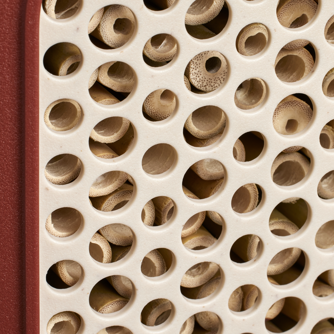 cosy insect hotel 18cm toscaans rood